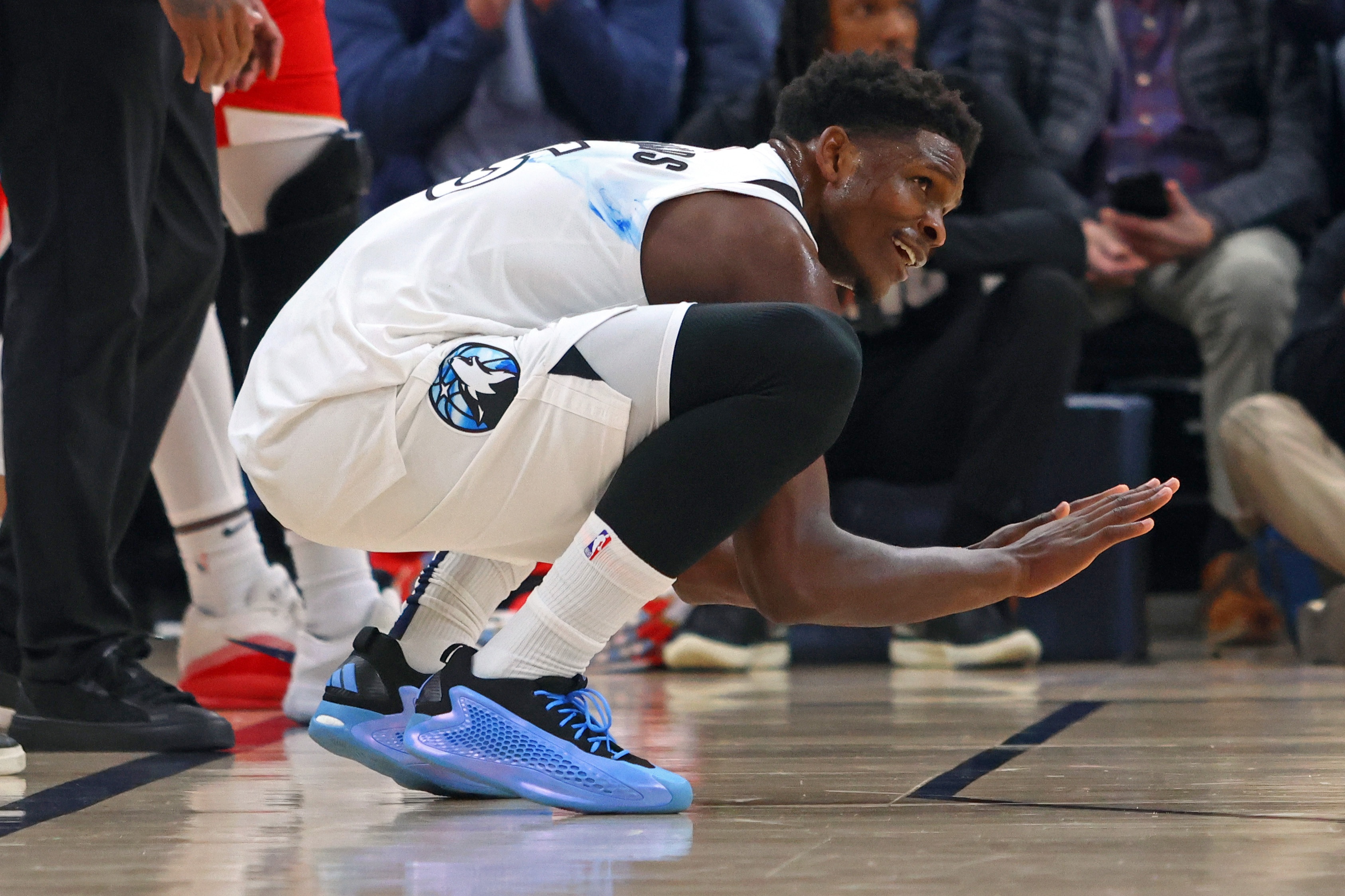 森林狼击败黄蜂，取得胜利