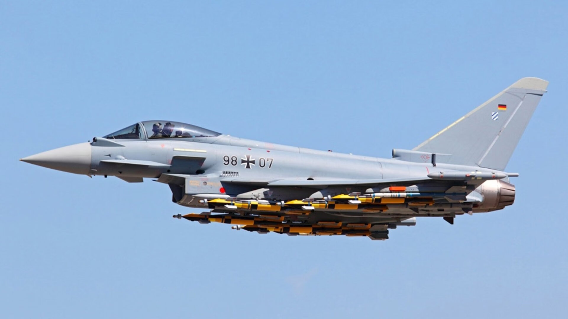 凯尔特人硬仗力克黄蜂，乔治巨星风采定乾坤