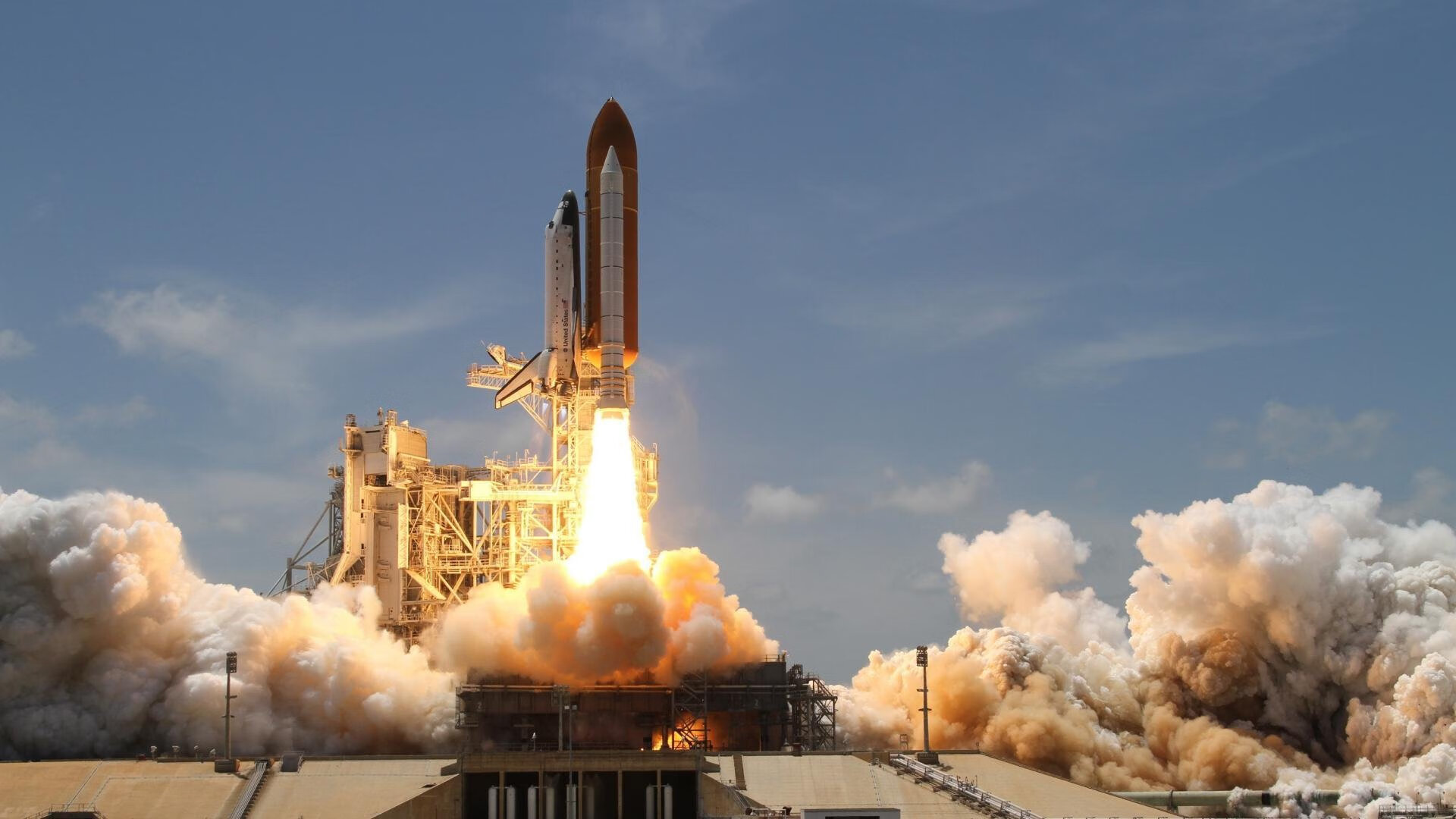 绿茵豪情映照篮坛烽火,当收割成为竞技场上的共同语言