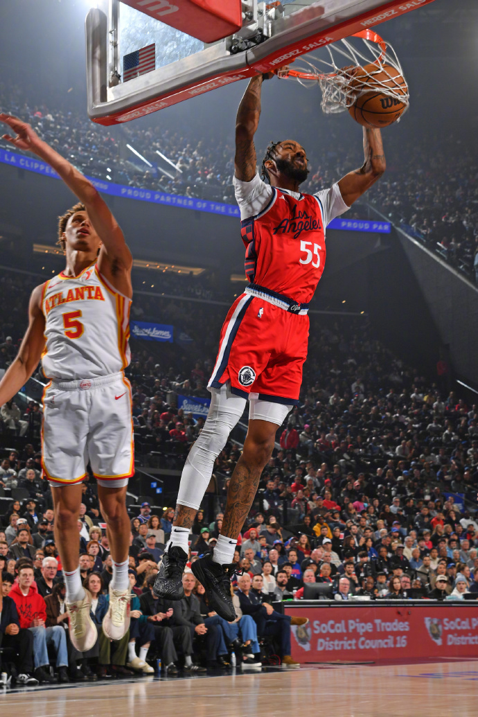 奇才战术压制老鹰，德罗赞带队取胜