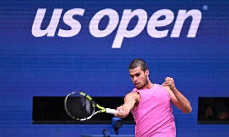 开云体育在线-西决生死战焦点战，荷兰强势晋级阿尔及利亚