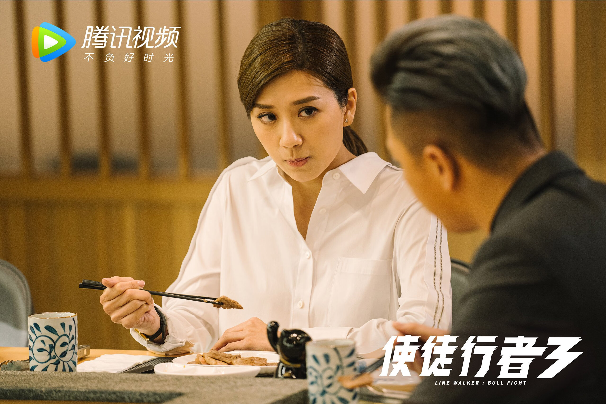 开云体育在线-欧冠决赛之夜，萨卡一剑封喉，击碎心魔铸就传奇