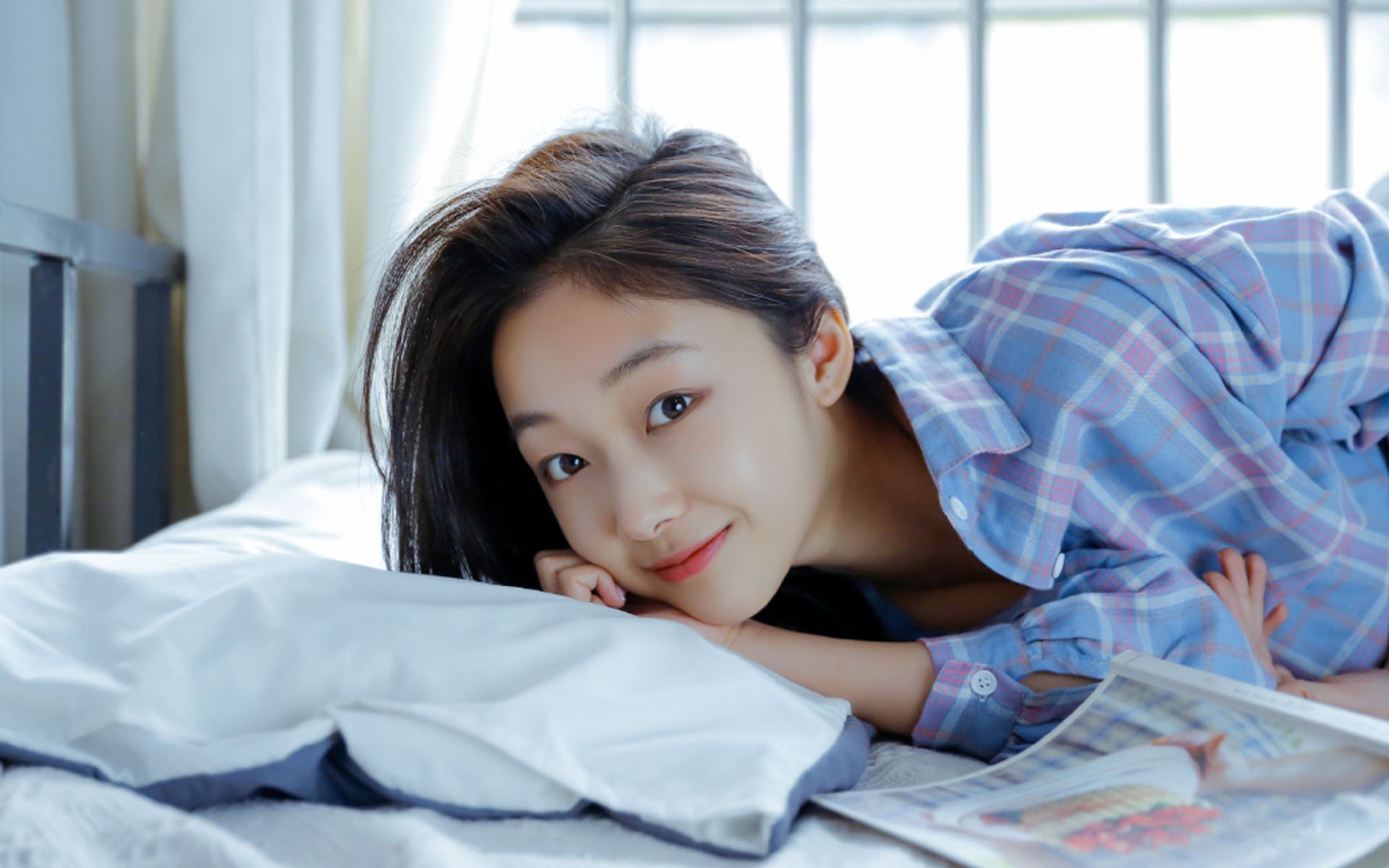 友谊赛惊现新王!加维冠军级表现导演喀麦隆与里昂的跨洲盛宴