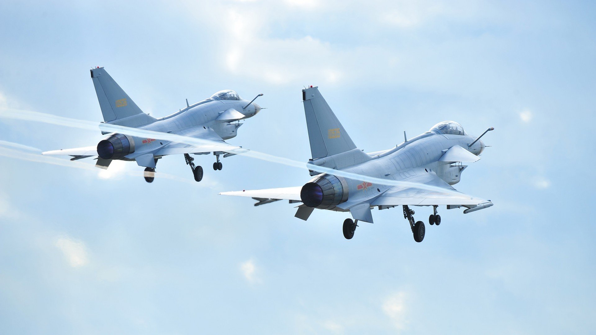 范弗利特神射撕裂防线!森林狼群狼咆哮客场狂胜雄鹿